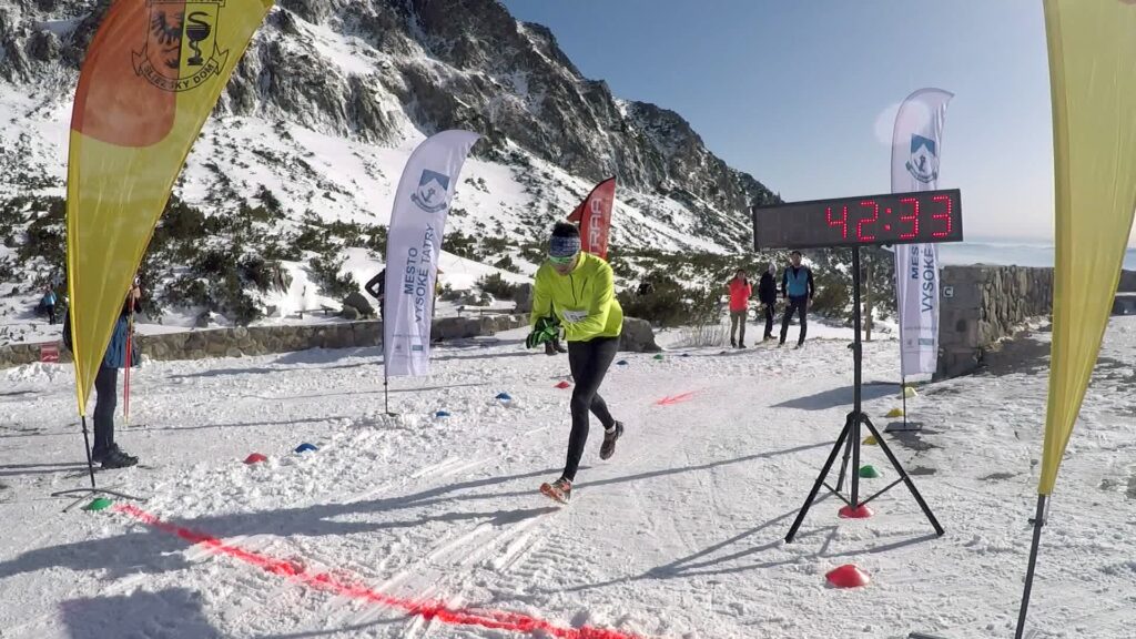 Zimná bežecká séria vyvrcholila grandióznym finále v najvyššie položenom horskom hoteli na Slovensku