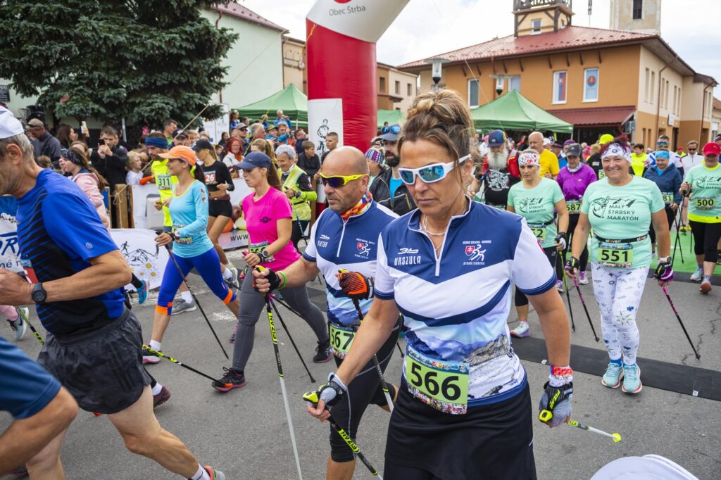 Na Malý štrbský maratón sa opäť vrátilo viac ako 560 športovcov. Zvíťazil Keňan Geoffrey Chege.