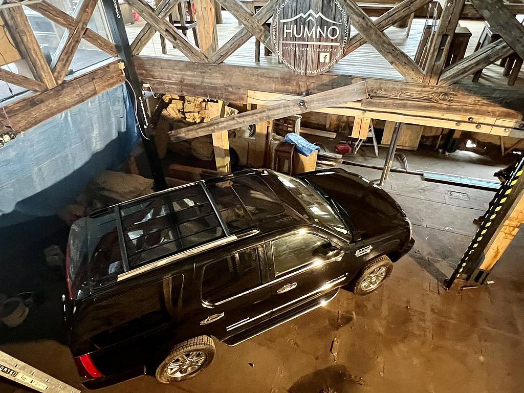 Legendárny Madonnin Cadillac Escallade