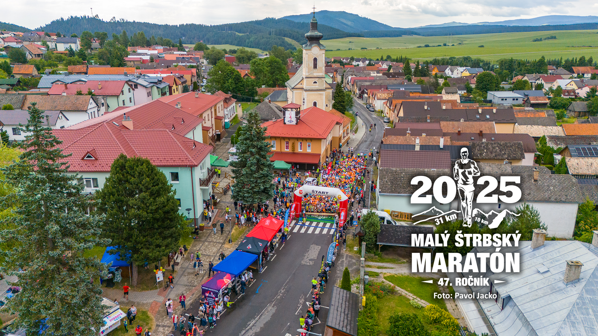 Malý štrbský maratón na 47. ročníku privítal rekordných 820 bežcov. Zvíťazili Marián Zimmermann a Magdalena Patas