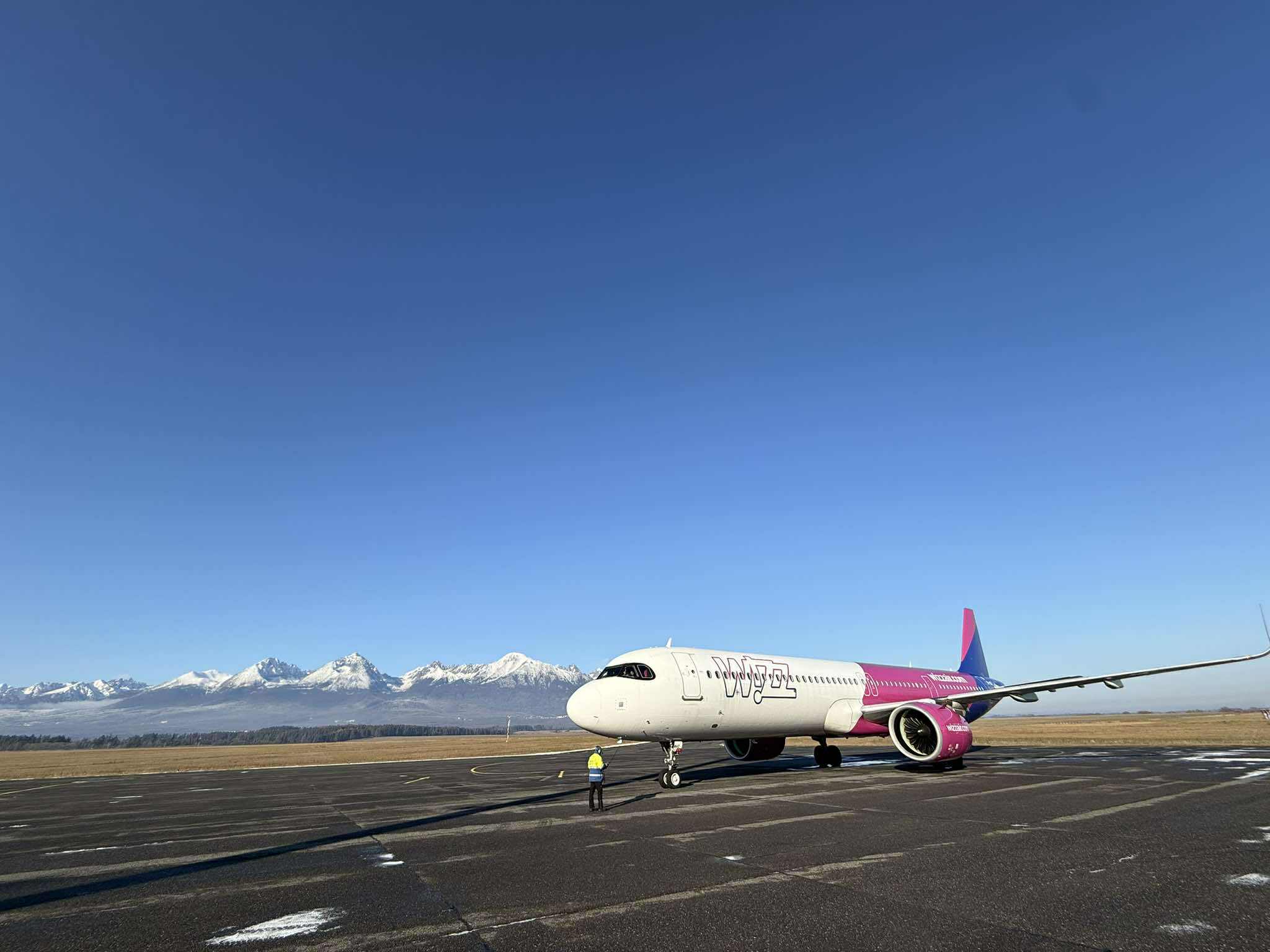 TS: Prvé lietadlo z Gdanska pristálo na letisku Poprad-Tatry