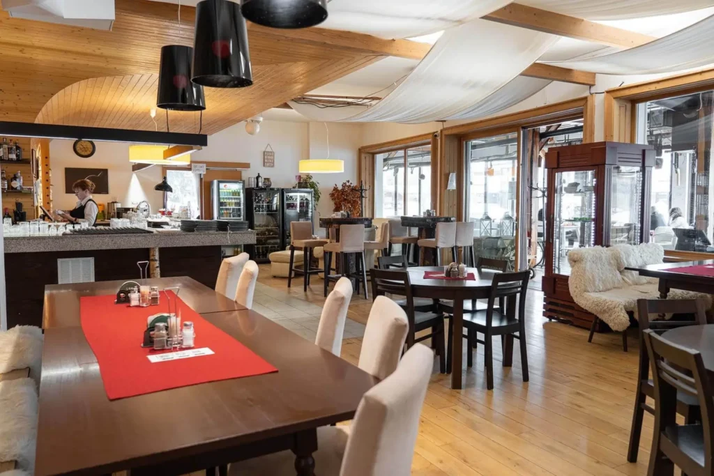 Reštaurácia Hotel Toliar
