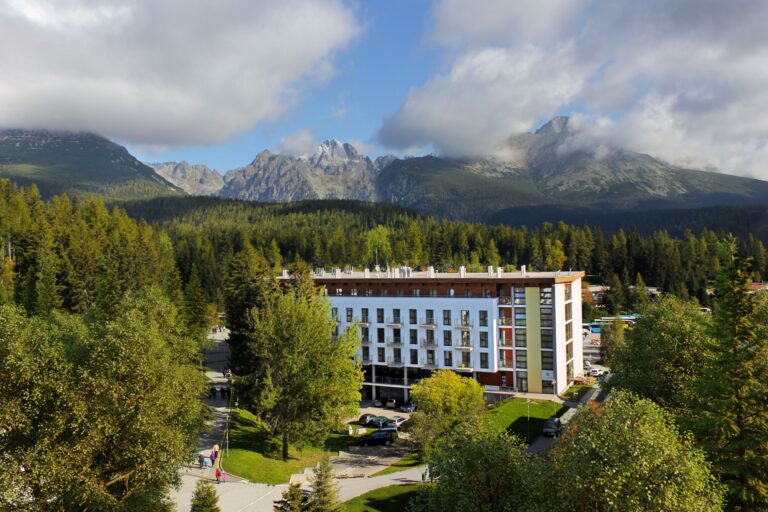Hotel Crocus