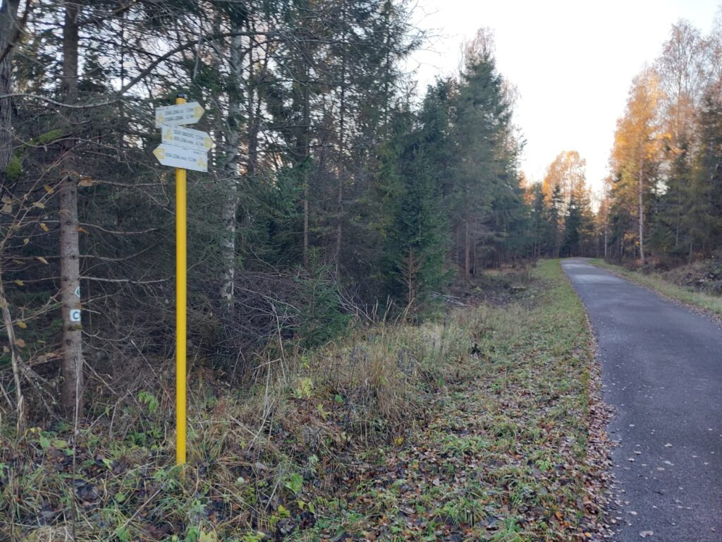 5879 – Horný Smokovec – Stará Lesná – Matejovce