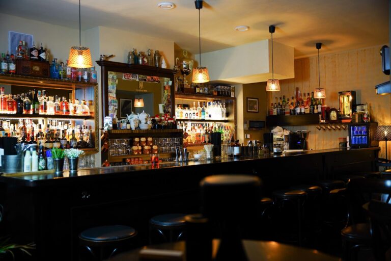 JM Cocktail BAR