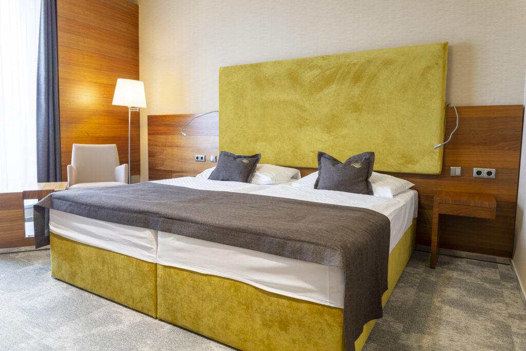 AquaCity_Hotel_Mountain