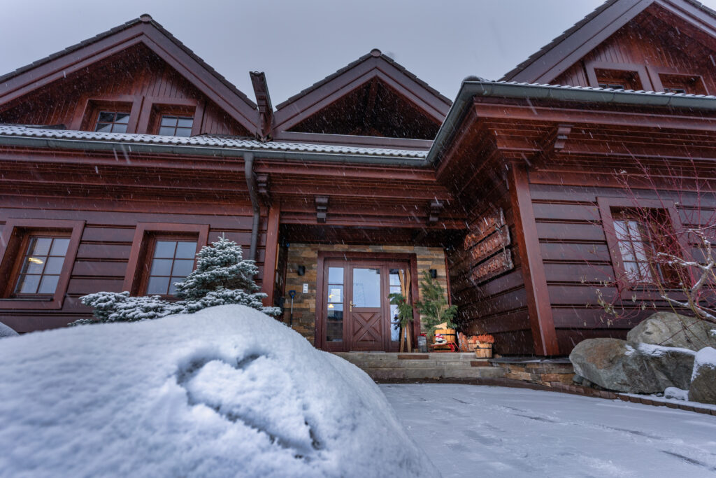 Apartmány Vila Grand_Nová Lesná_zima exteriér