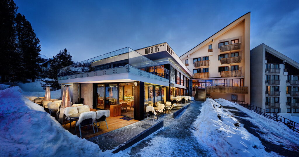 Hotel FIS - zimna terasa