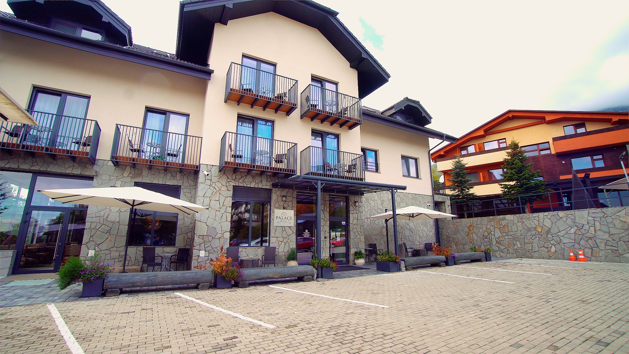 Kúpeľný hotel PALACE GRAND 2****